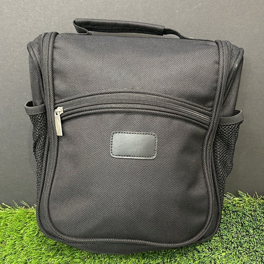 H. T. Traders Hanging Toiletry Travel Bag